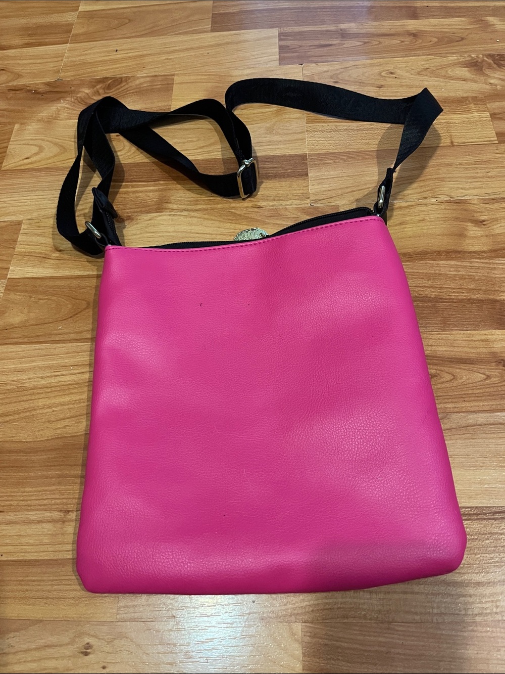 Pink Betsey Johnson Cat Crossbody Bag 🐈‍⬛💕 - Picture 2 of 6